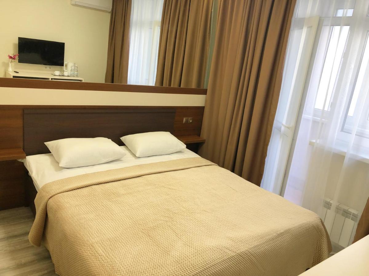 East Residence Gray Kiev Dış mekan fotoğraf