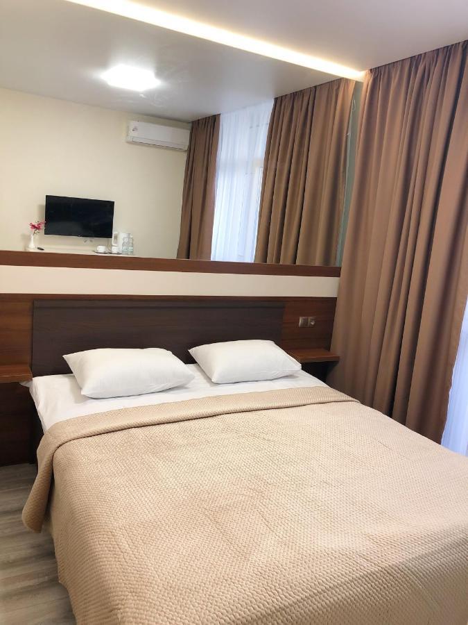 East Residence Gray Kiev Dış mekan fotoğraf