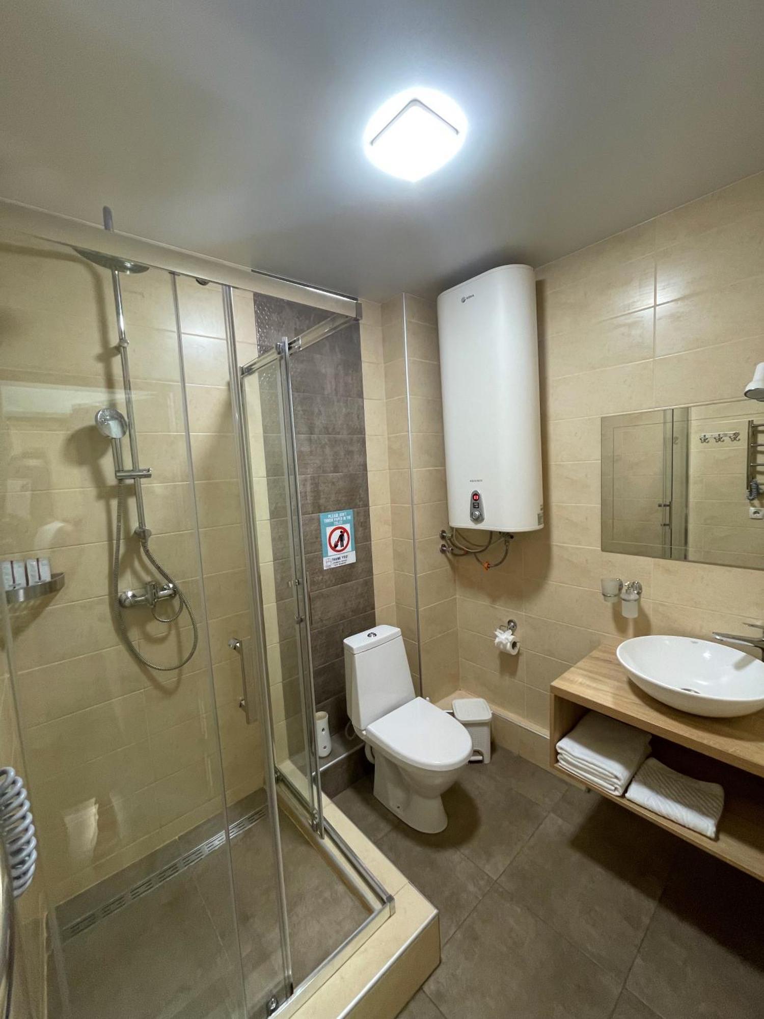 East Residence Gray Kiev Dış mekan fotoğraf